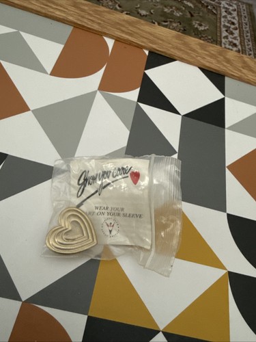 1994 variety club gold - gold, heart