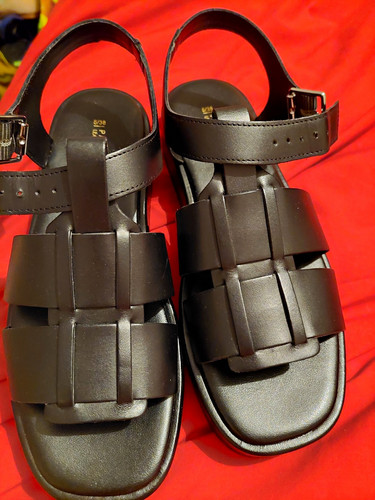 Papaya black leather - black, fisherman