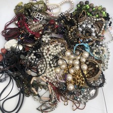 9kg job lot mixed broken - 1.9kg,