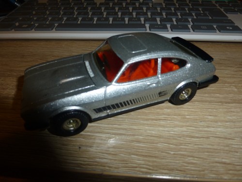 Corgi ford capri model - capri, 3.0s