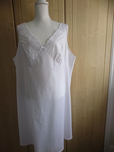 Vtg white 100 cotton broderie - white,