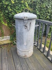 Vintage Galvanised Feed Bin~Horse/Poultry/Chicken Food Store~pig feed
