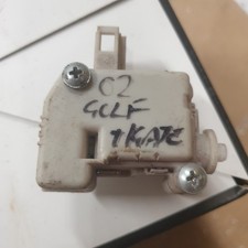 Mk4 Golf Tailgate Solanoid 02 Plate