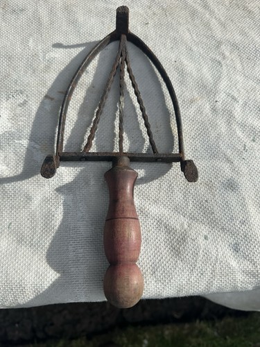 Victorian trivet antique iron - victorian,