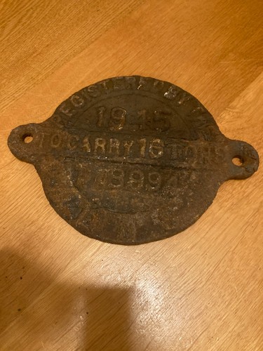 Vintage 1945 to carry - vintage,