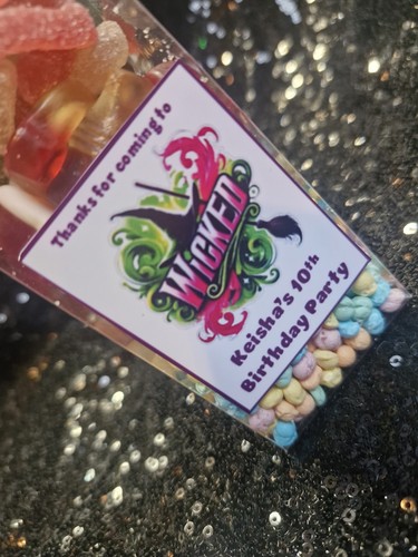 Pre filled sweet - filled, cones