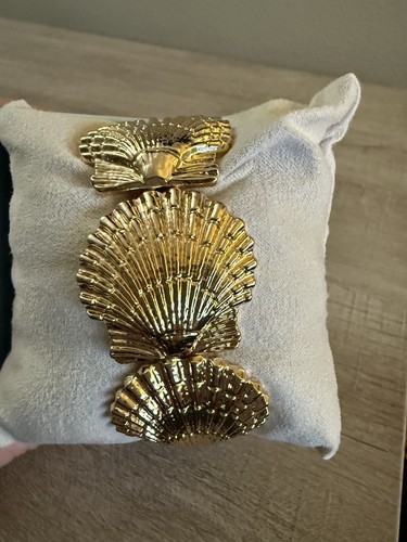 House harlow gold she - gold, she’ll