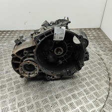 VW PASSAT Variant B6 3C5 FWD Manual Gearbox KXX 2.0 Diesel 103kw 2008 31242927