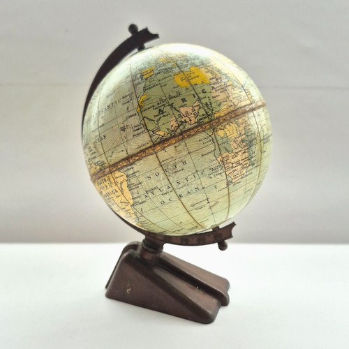 Philips terrestrial globe - , 6