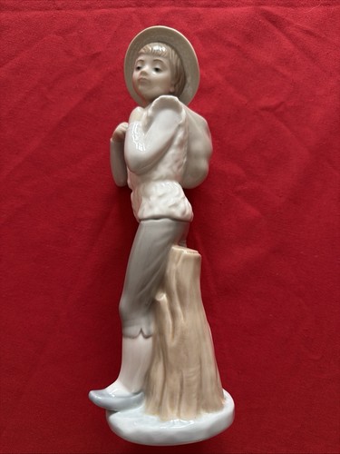 Nao lladro standing - nao,