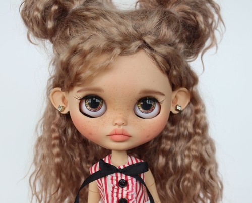 Ooak custom tbl neo - tbl, blythe