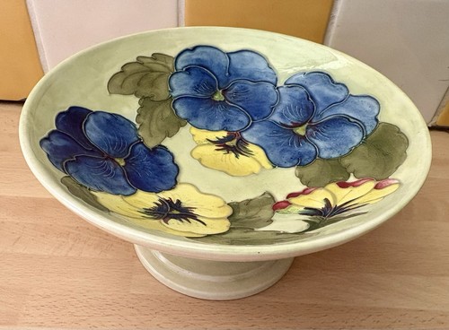 Moorcroft pansy tazza small - pansy,