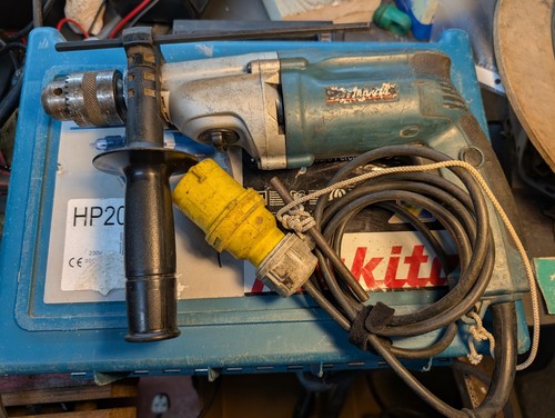 Makita hp2050 hammer drill - makita,