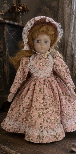 Haunted doll flossie - haunted,