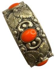 Vintage Art Nouveau Revival