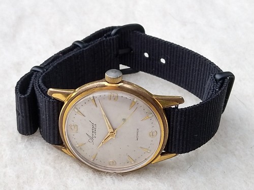 Accurist eta 2390 21j - eta, swiss