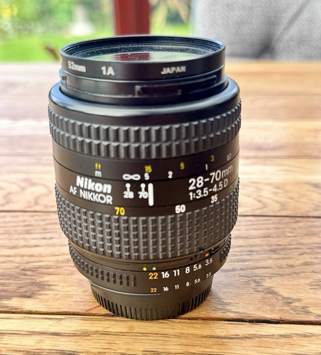 Nikon nikkor 70mm - af,