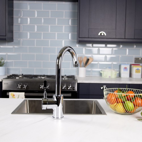 Boiling water tap - in,