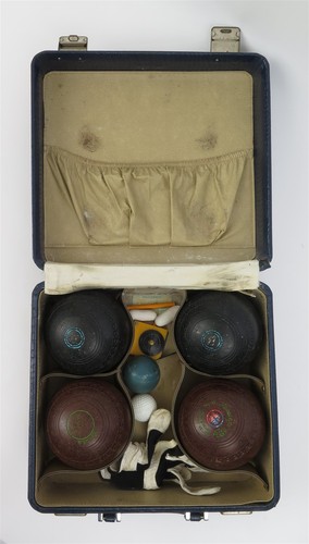 Henselite vintage lawn bowling - henselite,