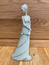 ivory princess Lady With a a Rose figurine Statue 1995