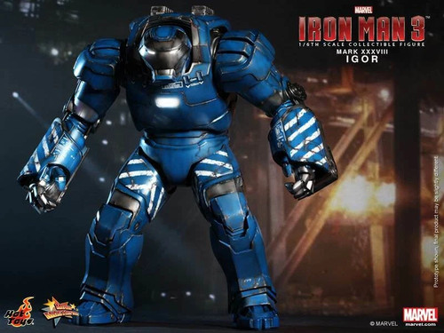 Hot toys scale iron - scale, man