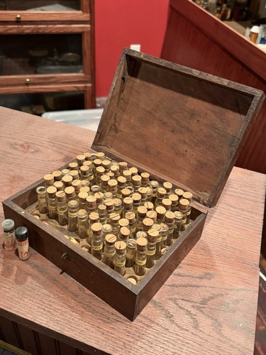 Antique travel drs pharmacy - antique,