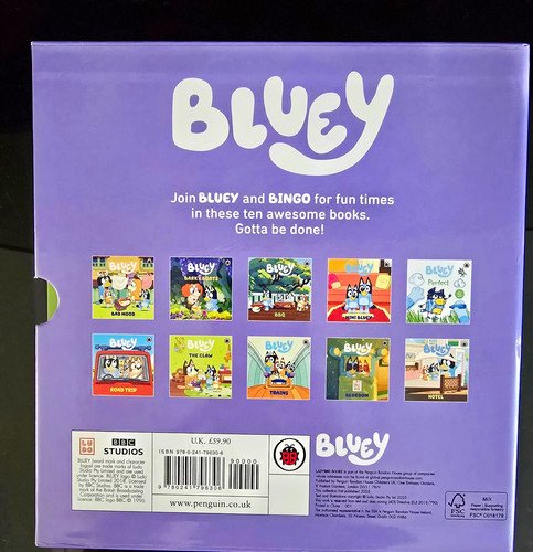 Bluey awesome box books - bluey,