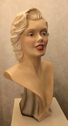 Large vintage plaster bust - large,