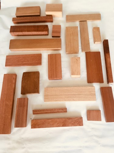 New mahogany oak iroko - /,