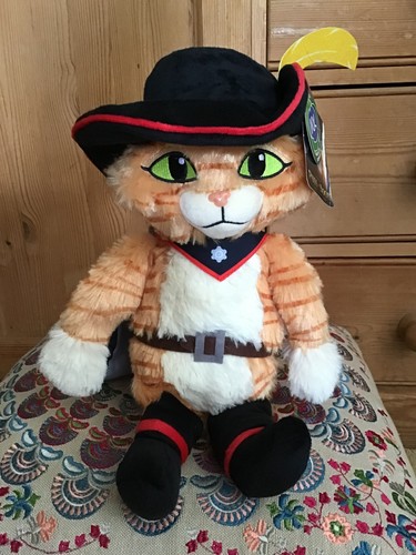 New puss boots - in,