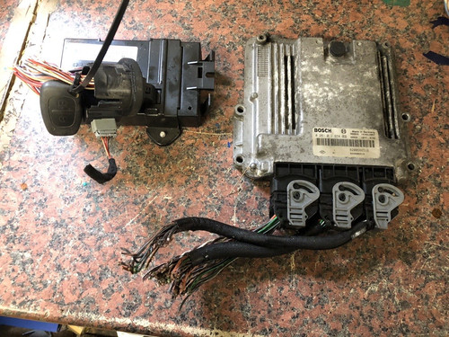 Engine ecu 0281012658 - 2.0,