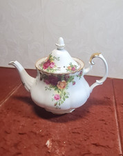 Royal Albert Old Country Roses