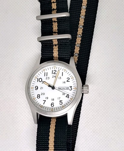 38mm day date military khaki - day,