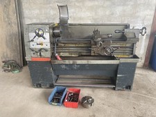 COLCHESTER  STUDENT 1800 LATHE