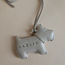 Radley Dog Tag Small 3d. Brand