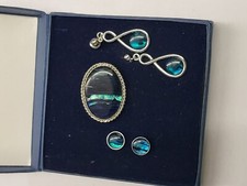 Elizabeth Duke silver brooch and 2x earring set