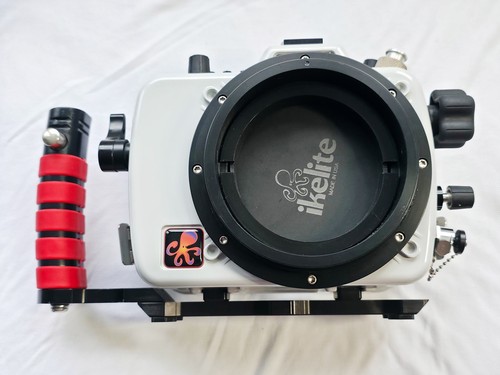 Ikelite 200dl underwater - ikelite,