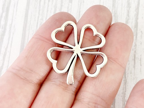 Large four leaf clover - large,
