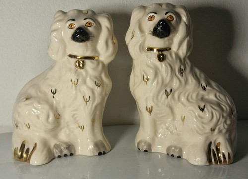 Pair royal doulton - of,