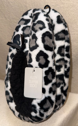 Fuzzy slipper socks - fuzzy,