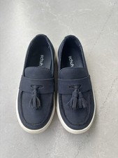 Schuh Boys Boat Shoes Loafers Size 9 Navy