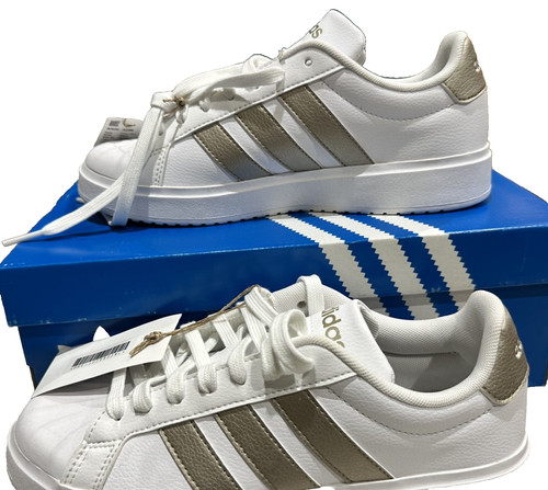Bnwt adidas streettalk - bnwt,