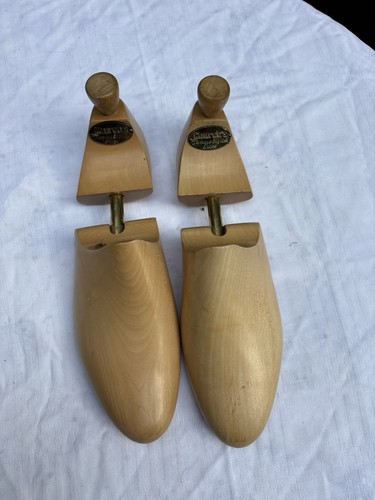 Church shoe trees - uk, 8
