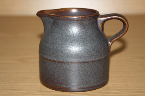 Collectable small ironstone - small,