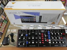 BERINGER Analog Synthesizer