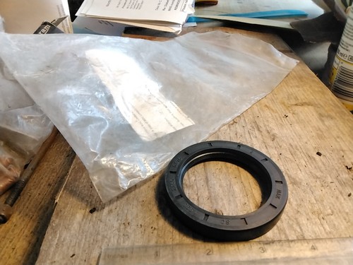 Mgb rear hub oil - mgb,