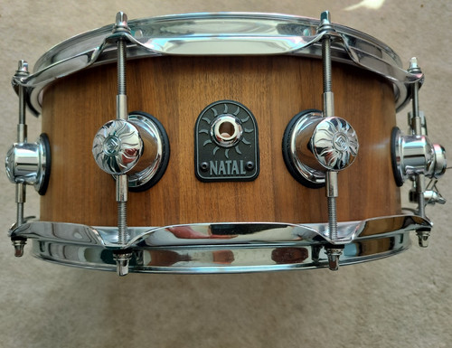 Natal walnut stave snare drum - walnut,