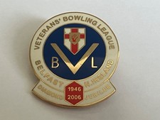 VETERANS BOWLING LEAGUE BELFAST NORTHERN IRELAND ENAMEL PIN BADGE