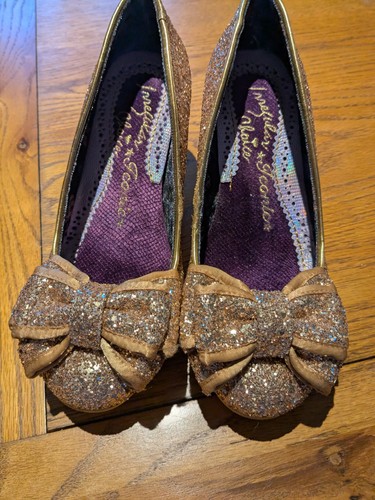 Irregular choice wide - irregular, gold
