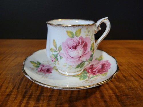 Vintage royal albert - royal,